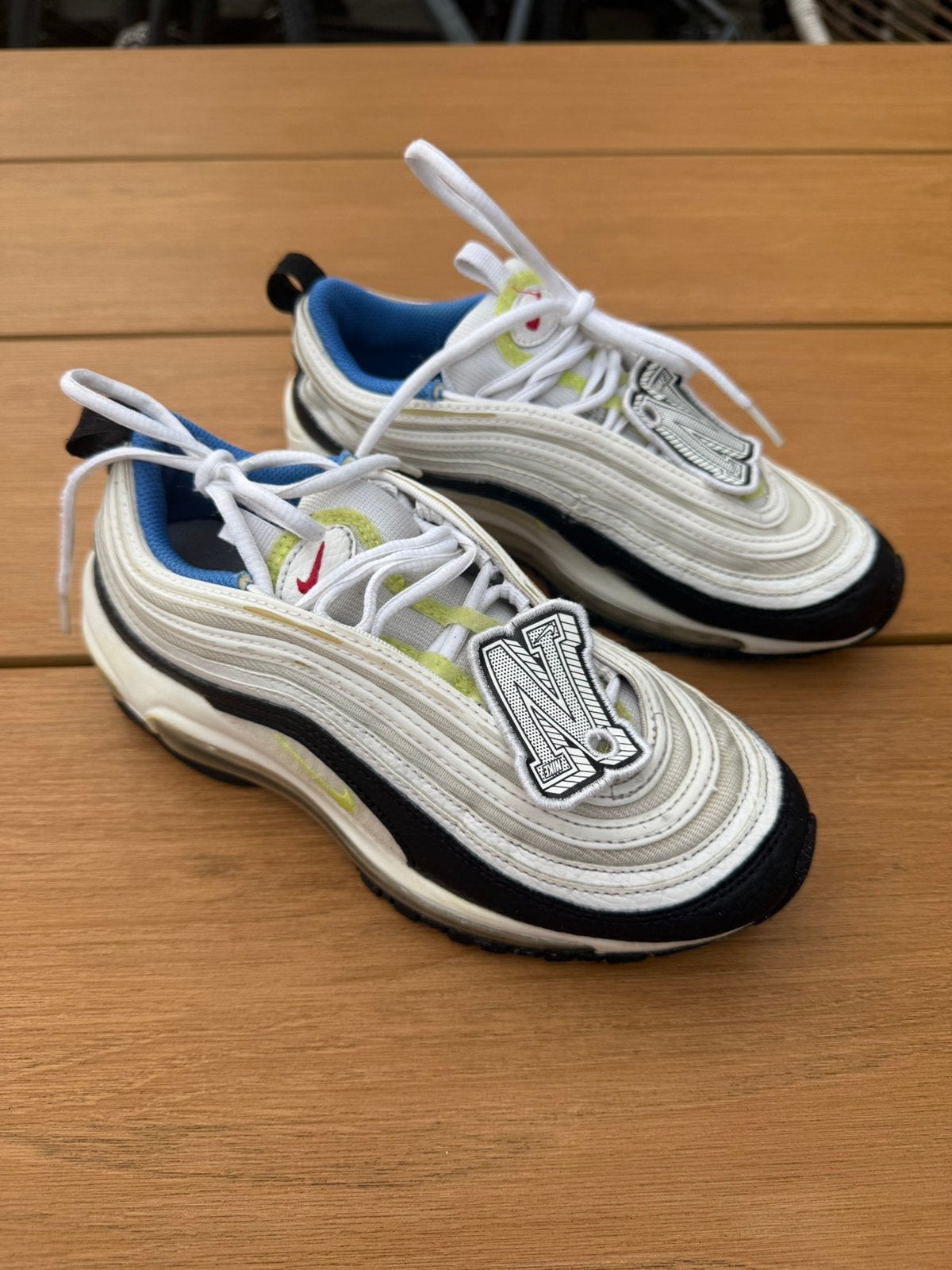 Nike air max 97 GS Velcro patch maat 36, Gebruikt, Ophalen of Verzenden, Jongen of Meisje, Sportschoenen