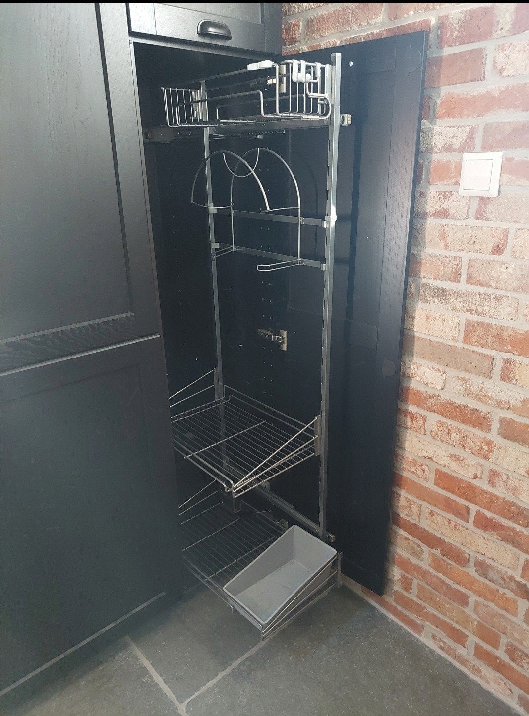 Ikea Utrusta inrichting voor schoonmaakkast, Huis en Inrichting, Ophalen, 50 tot 100 cm, Zo goed als nieuw, Minder dan 100 cm