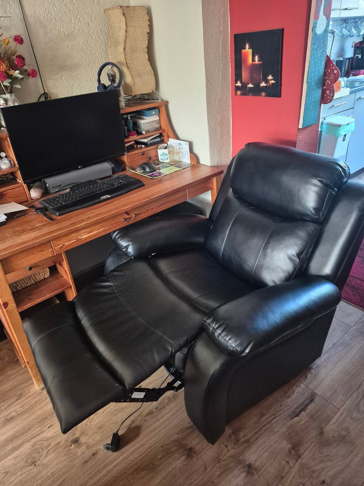 Zwarte Leren Relaxfauteuil - Comfortabel en Verstelbaar, Ophalen, Gebruikt, Modern, Comfort, 75 tot 100 cm