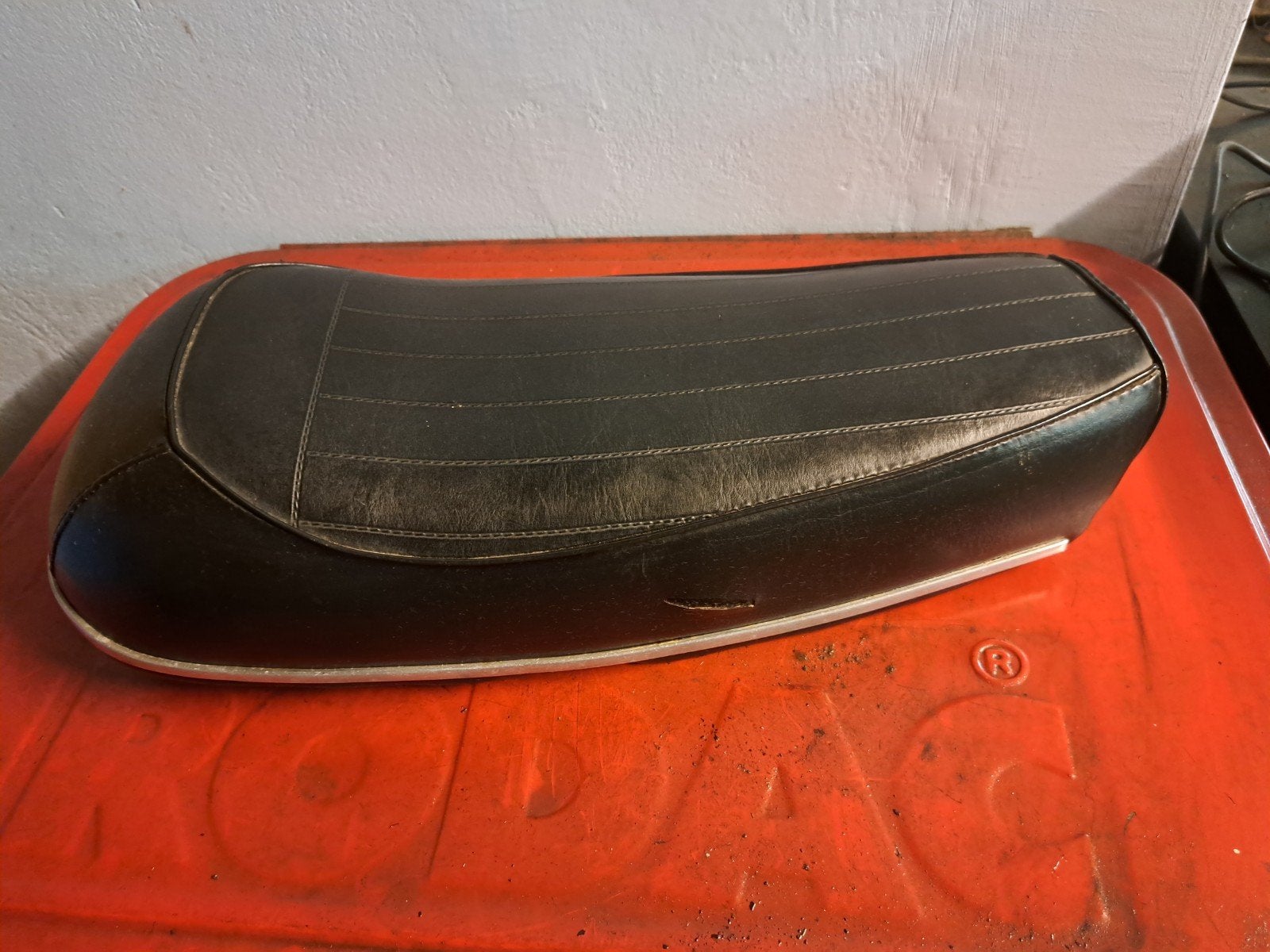 race buddy Honda ss50z passend gemaakt, Ophalen of Verzenden, Zadel, Overige merken