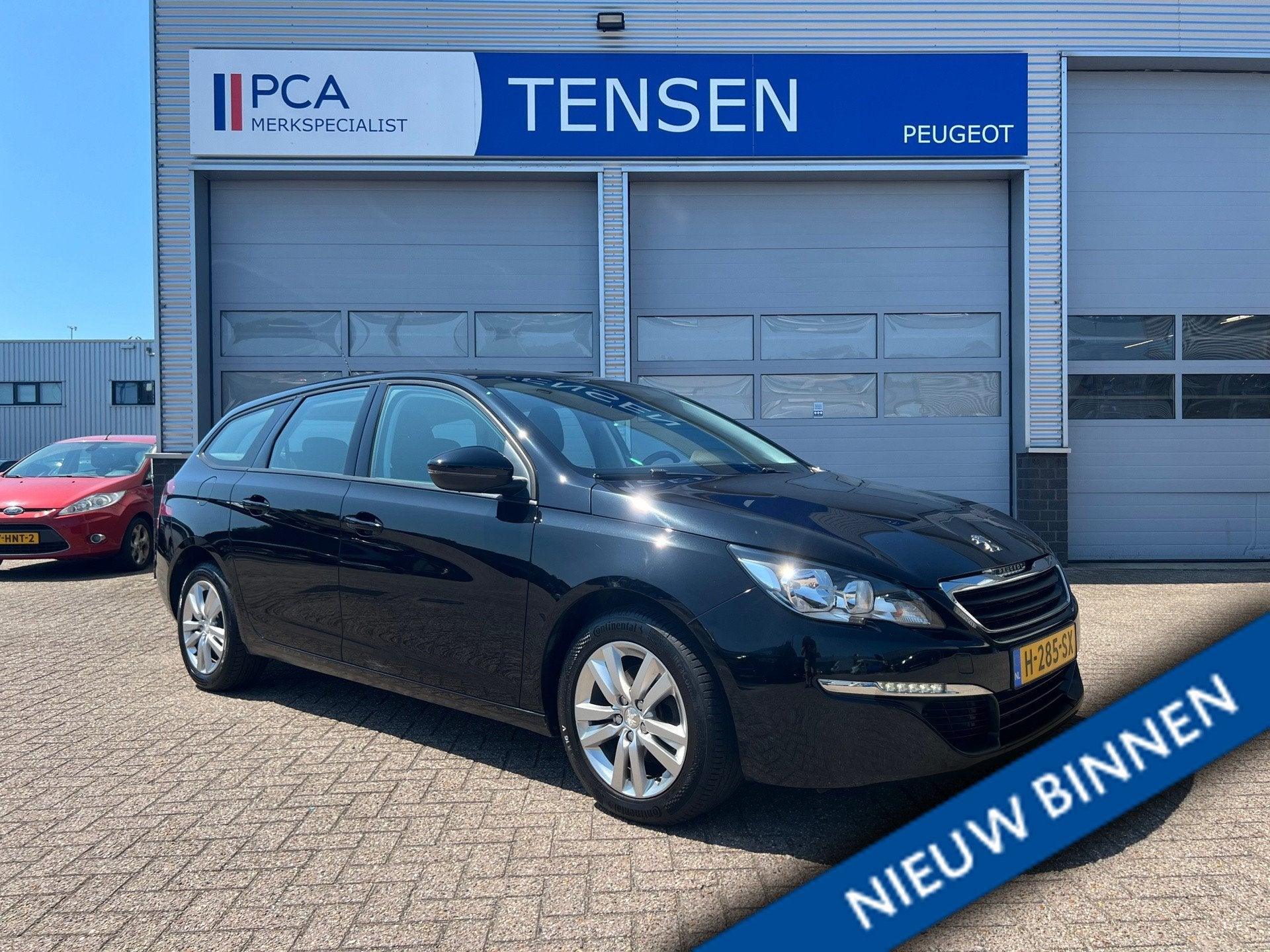 Peugeot 308 1.6 Bluehdi 100PK Active | Navigatie | Trekhaak, Auto's, Peugeot, Voorwielaandrijving, Gebruikt, 4 cilinders, Zwart