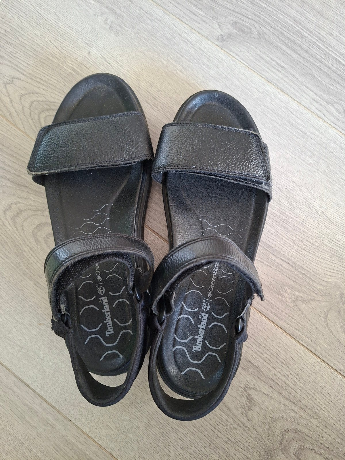 Timberland sandalen maat 40 (valt als 39), Kleding | Dames, Zwart, Timberland, Gedragen, Sandalen of Muiltjes