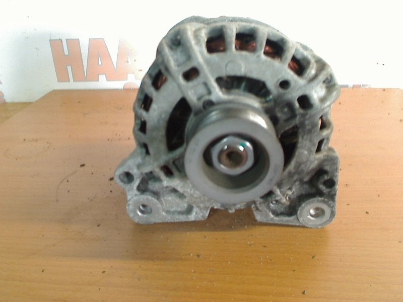 Dynamo Volkswagen Up! (121) (2011-08/2020-08), Gebruikt, Volkswagen, Volkswagen AG, Kundenbetreuung@volkswagen.de
