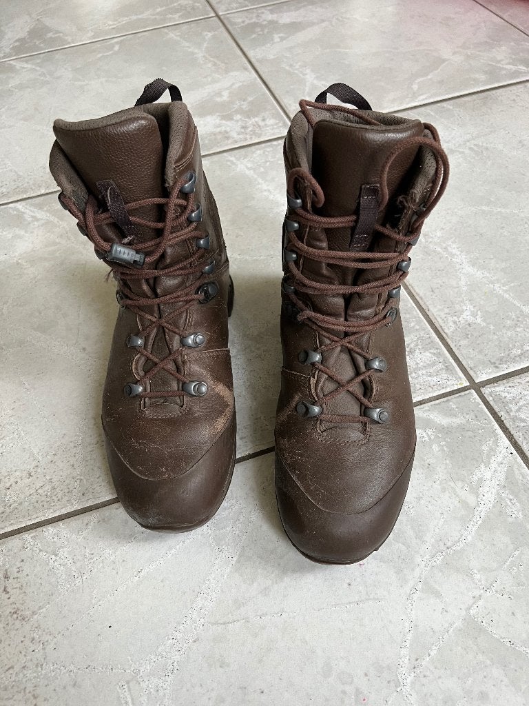 Gedragen paar HAIX Mondo wandelschoenen maat 260M.41, Verzenden, Gebruikt, Schoenen