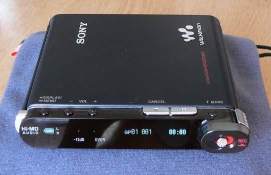 Gezocht: Sony Hi-MD walkman MZ RH1, RH10 NH1 MZ-RH1 NZ-NH1, Ophalen of Verzenden, Walkman
