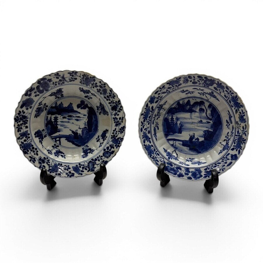 Twee Kangxi porseleinen schotels, Ophalen of Verzenden