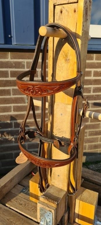 Soft Feel Barok Decor hoofdstel full + teugels Deuber, Dieren en Toebehoren, Paarden en Pony's | Hoofdstellen en Tuigage, Hoofdstel