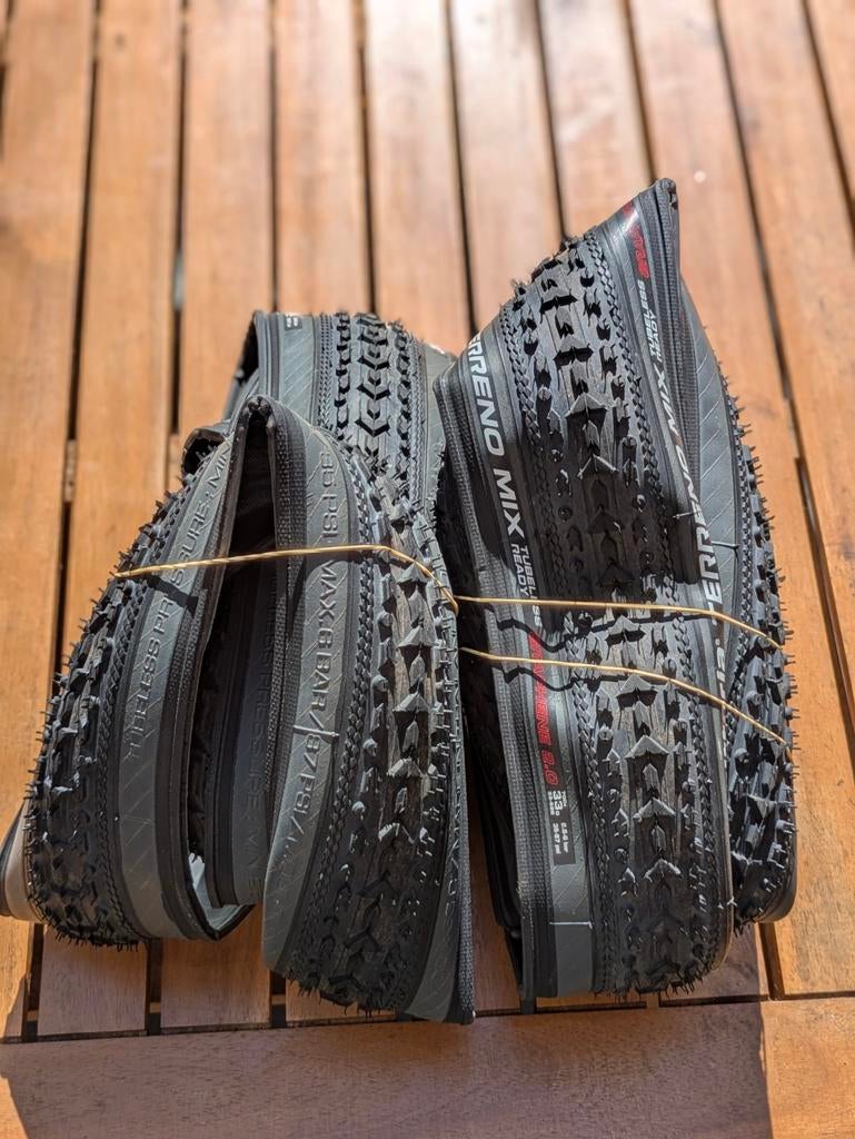 NIEUW: Vittoria Terreno Mix CX Tubeless Ready 33mm, Band, Vittoria, Nieuw, Ophalen of Verzenden