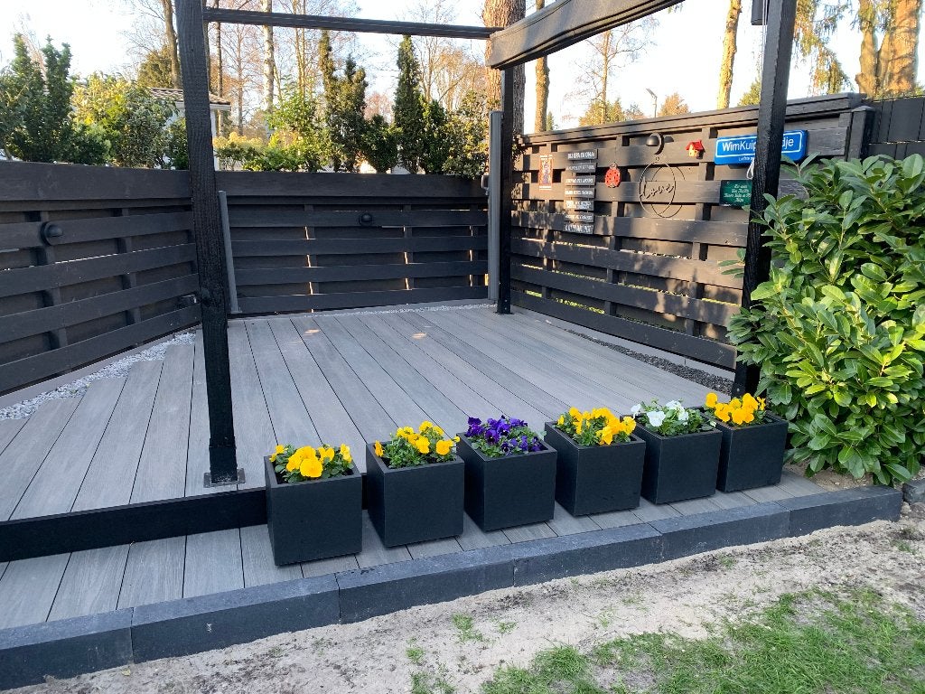 OP=OP Composiet vlonderplank massief Zwart/Grijs - Per stuk, Tuin en Terras, Terrasdelen en Vlonders, Gebruikt, Vlotbrugweg 19a, Almere