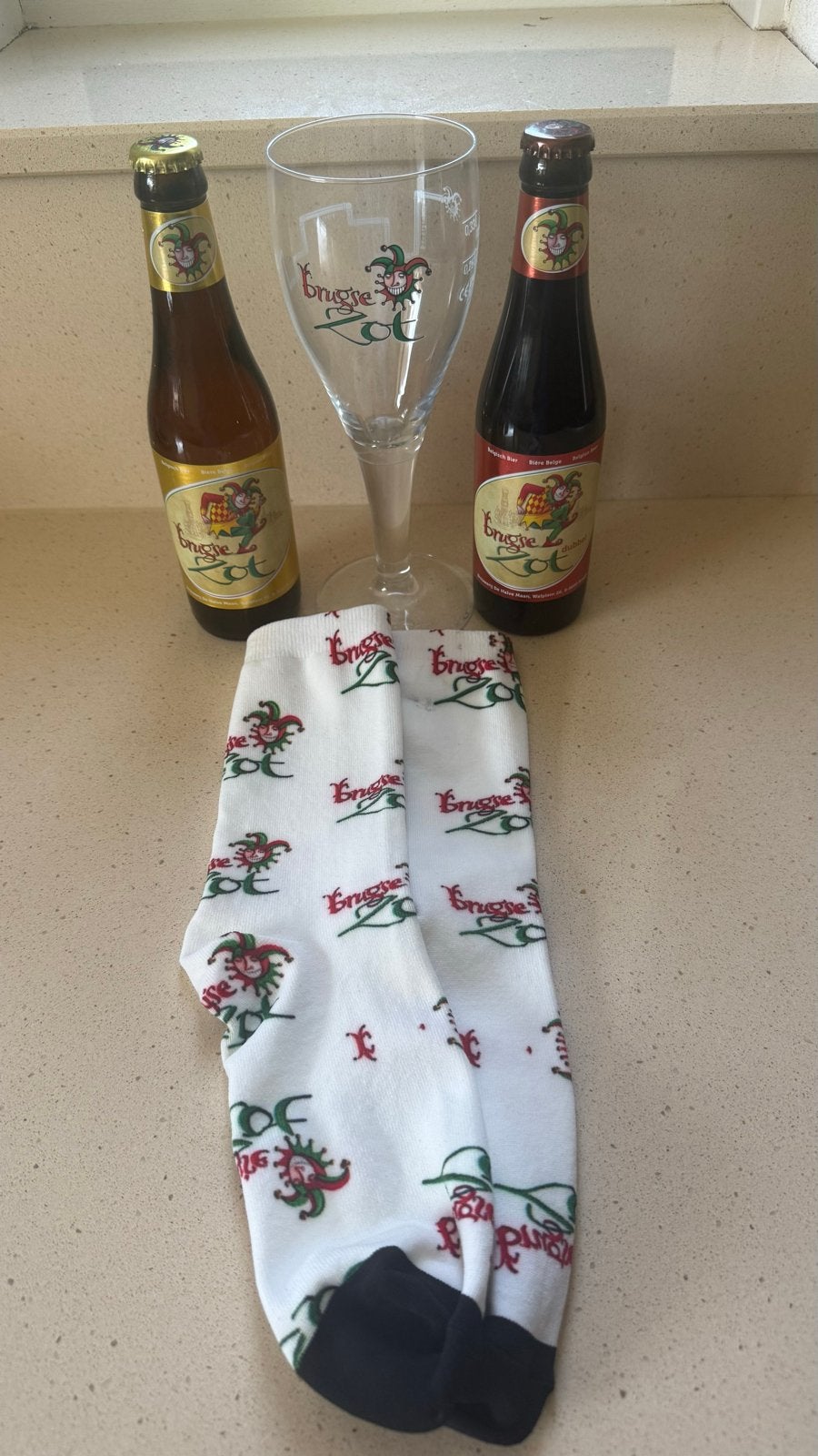 Brugse Zot bierpakket: 2 flessen, glas en sokken, vaderdag, Verzamelen, Biermerken, Ophalen of Verzenden, Nieuw
