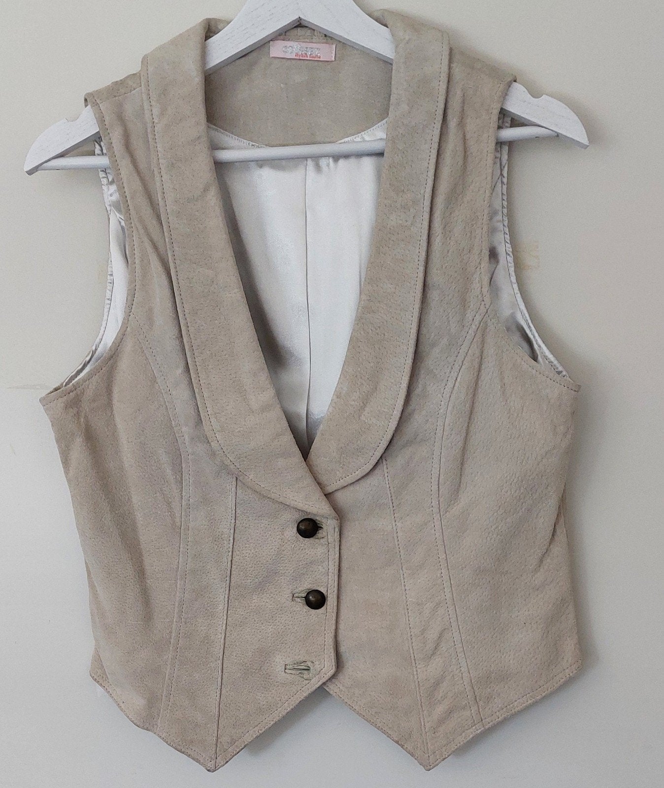 Stijlvol suède gilet in beige, Onbekend, Verzenden, Zo goed als nieuw