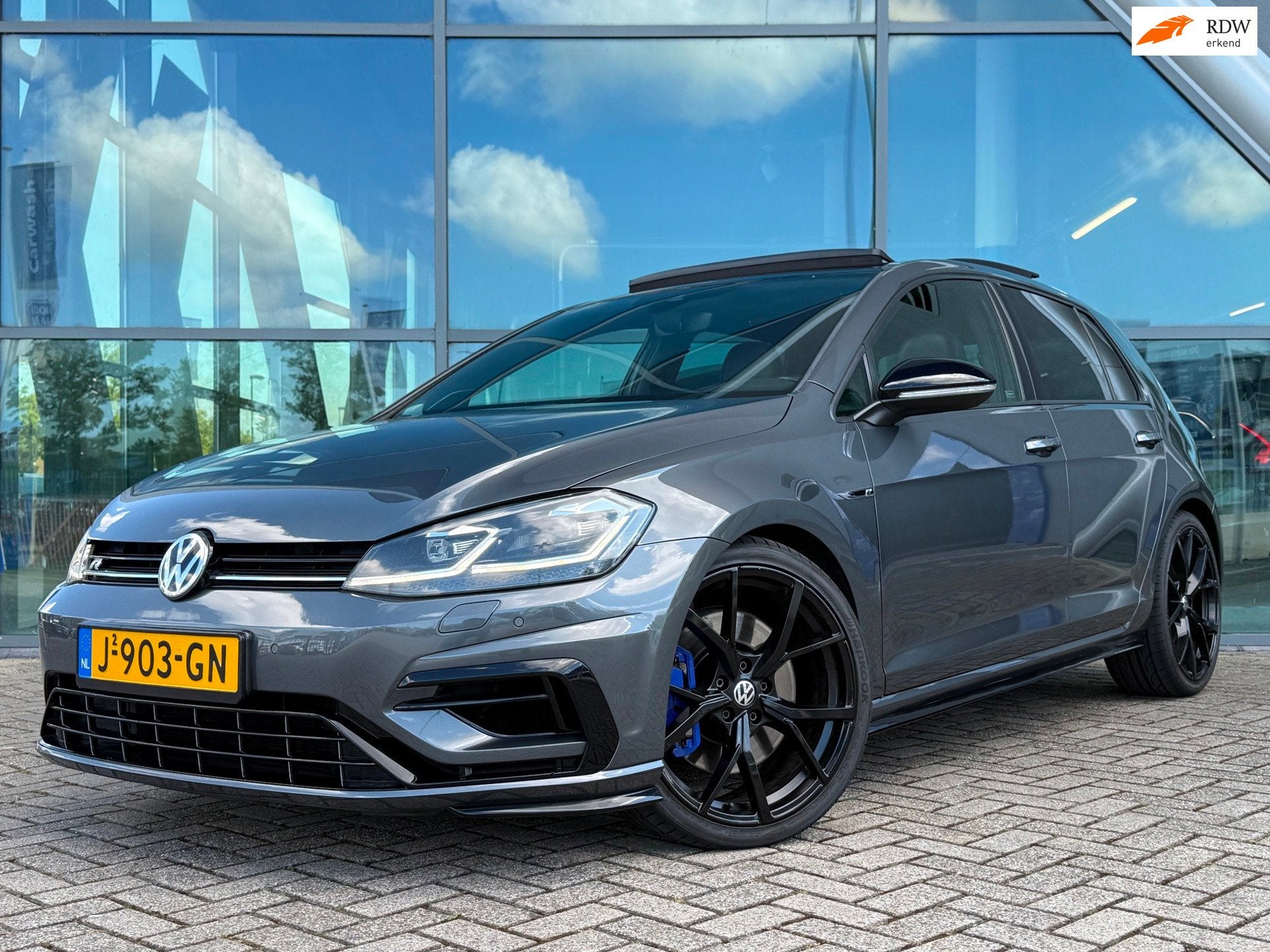 Volkswagen Golf 2.0 TSI 4Motion R / Pano / Maxton / Virtual!, Auto's, Automaat, Dealer onderhouden, Gebruikt, 4 cilinders