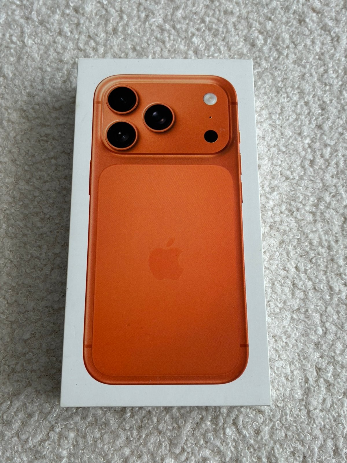 Apple iphone 17 pro Cosmic oranje Geseald met Garanti Factur, Telecommunicatie, Mobiele telefoons | Apple iPhone, Ophalen, Nieuw
