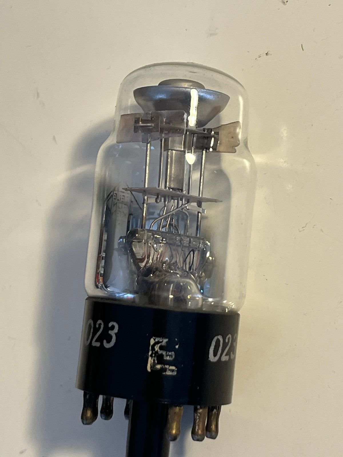 Telefunken EM11 buis - Vintage buis voor radio/versterker, Audio, Tv en Foto, Buizenversterkers, Ophalen of Verzenden, Buis of Buizen