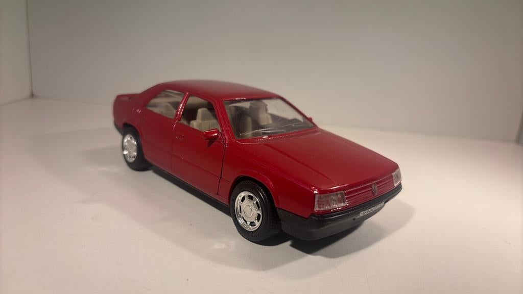 Renault r-25 Guiloy 1.24