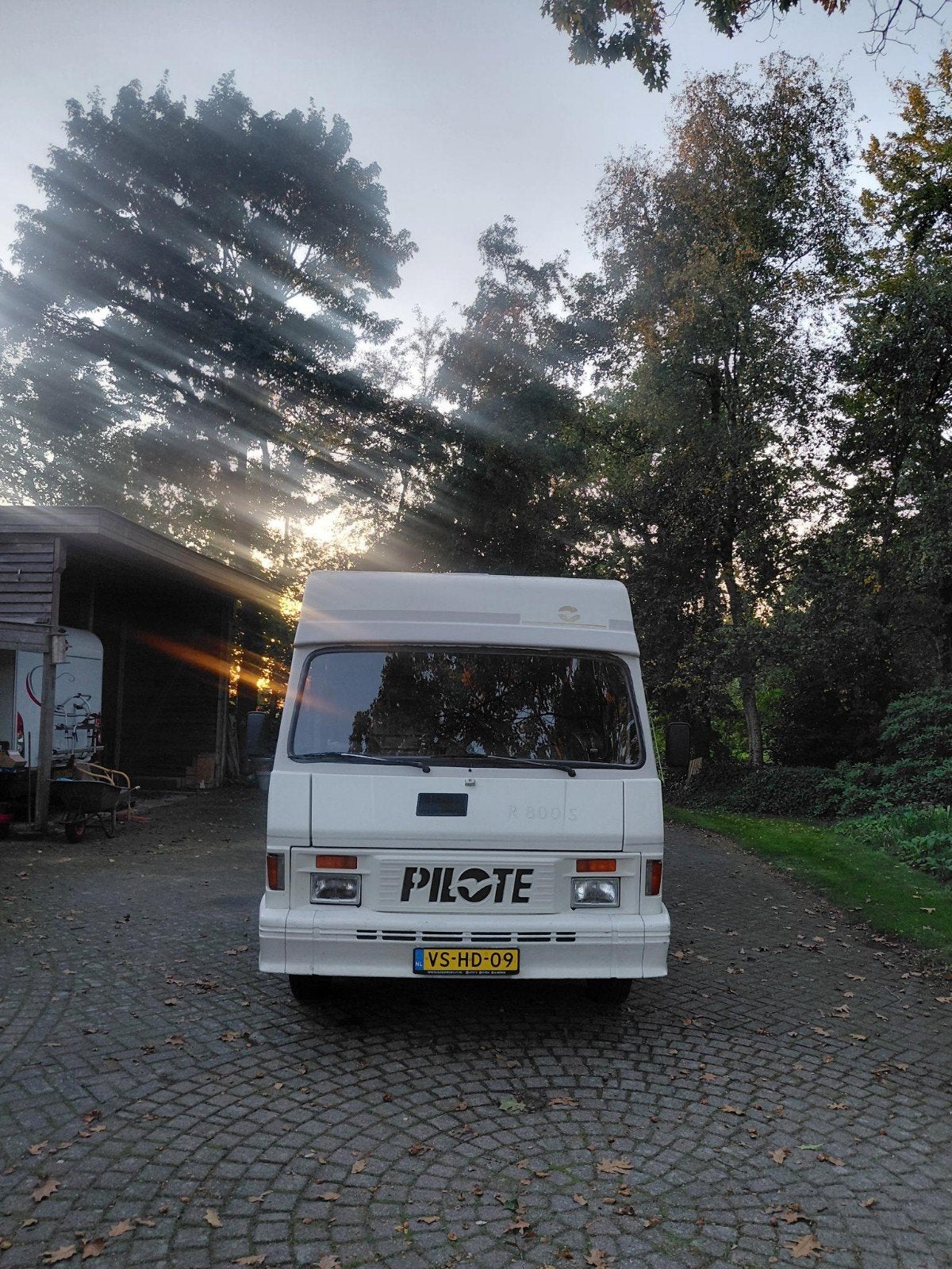Pilote R800S Camper - Klaar voor avontuur!, Caravans en Kamperen, Integraal, Ringverwarming, Pilote, 6 tot 7 meter