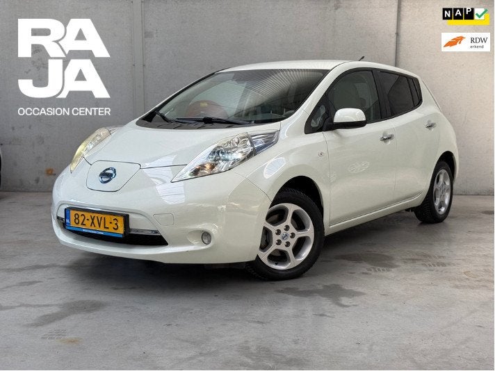 Nissan LEAF Base 24 kWh NAP Clima Cruise Camera Dealeronderh, Stof, Gebruikt, Wit, Origineel Nederlands