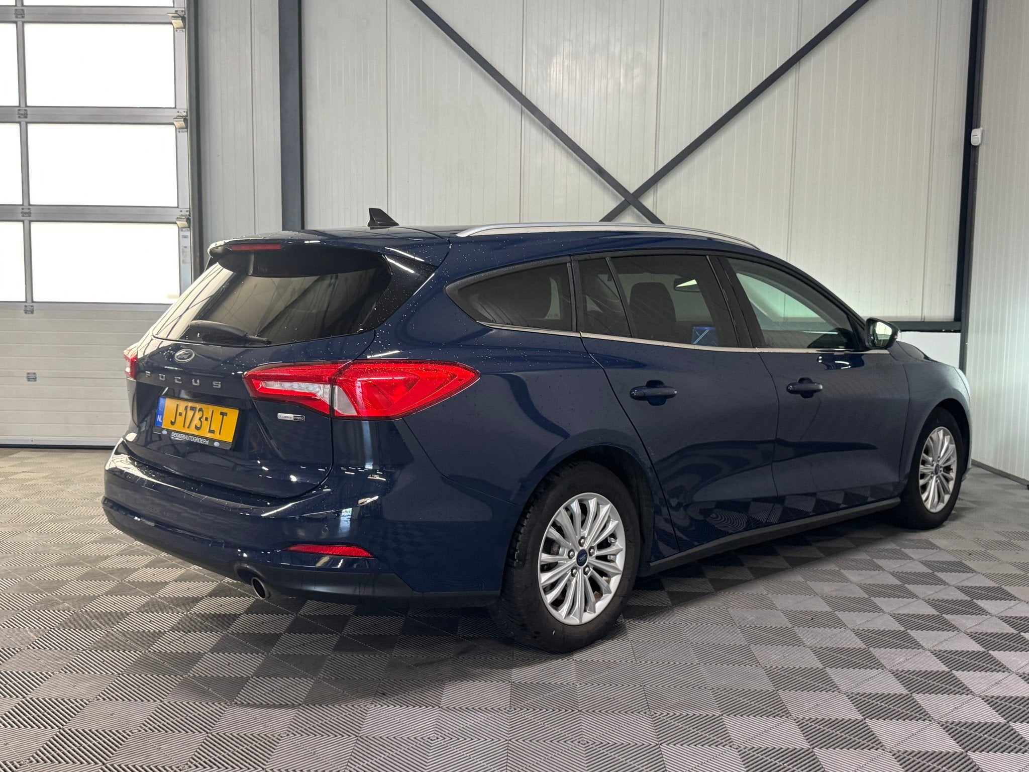 Ford Focus Wagon 1.0 EcoBoost Hybrid | Titanium X Business |, 125 pk, Gebruikt, Handgeschakeld, 3 cilinders