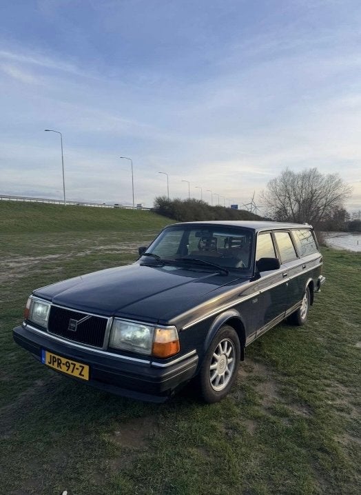Volvo 1991 Blauw, 2316 cc, 700 kg, Blauw, 10 km/l