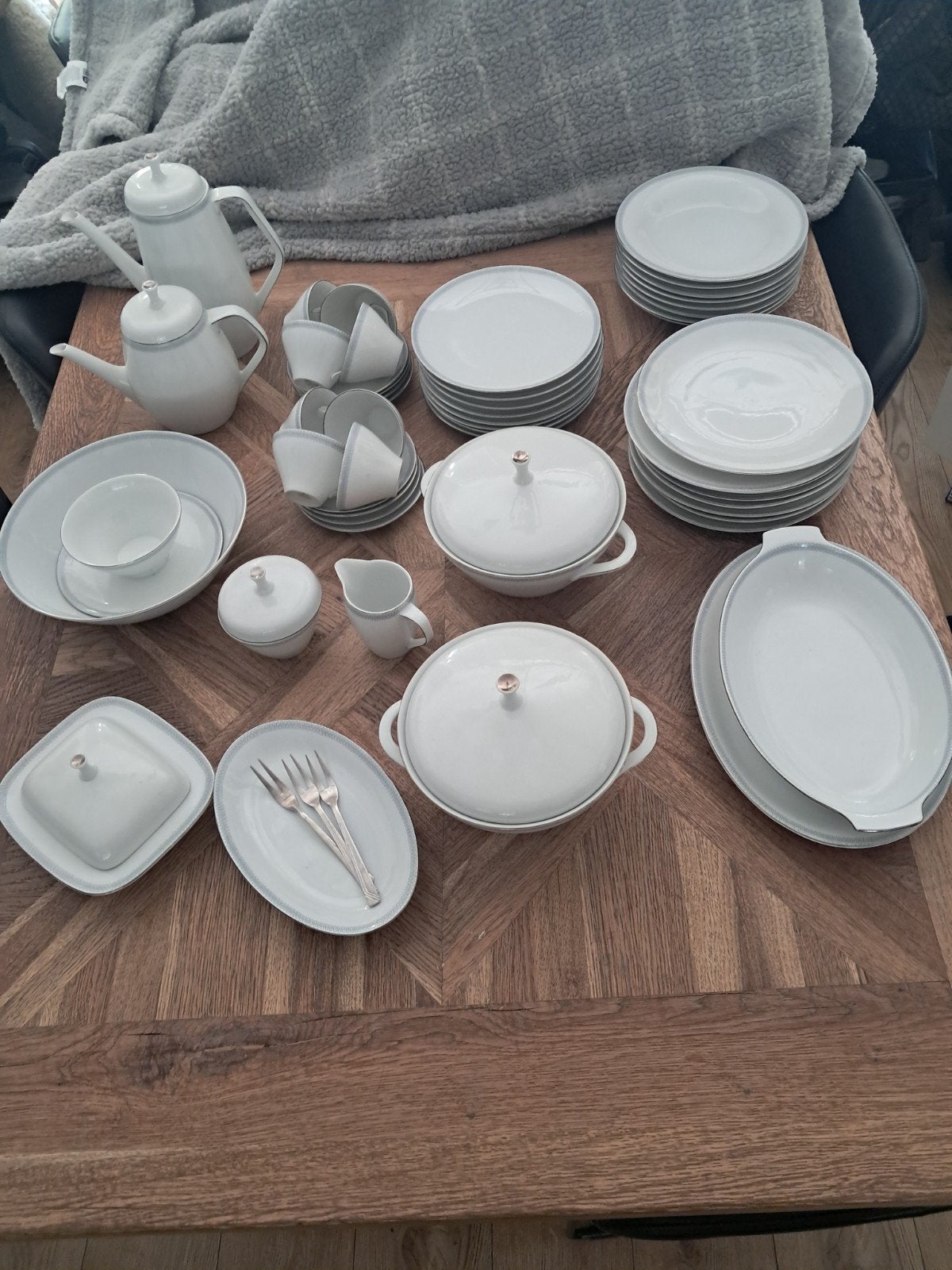 Compleet Bavaria Porselein Servies Astrid - 8 Personen, Ophalen of Verzenden