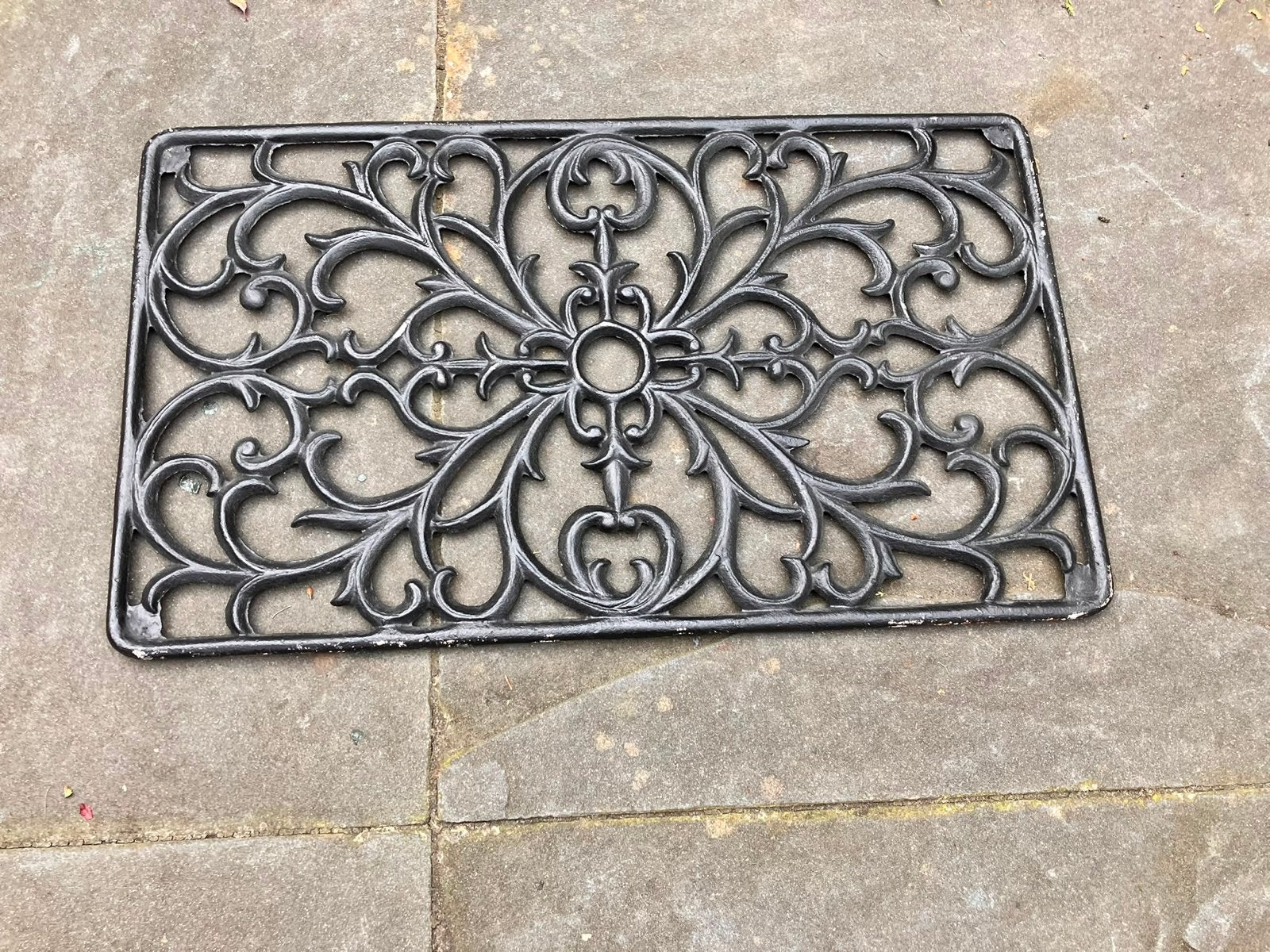 Brocante gietijzeren mat - 60x35 cm, Tuin en Terras, Ophalen of Verzenden, Gebruikt, Gietijzer, Binnen