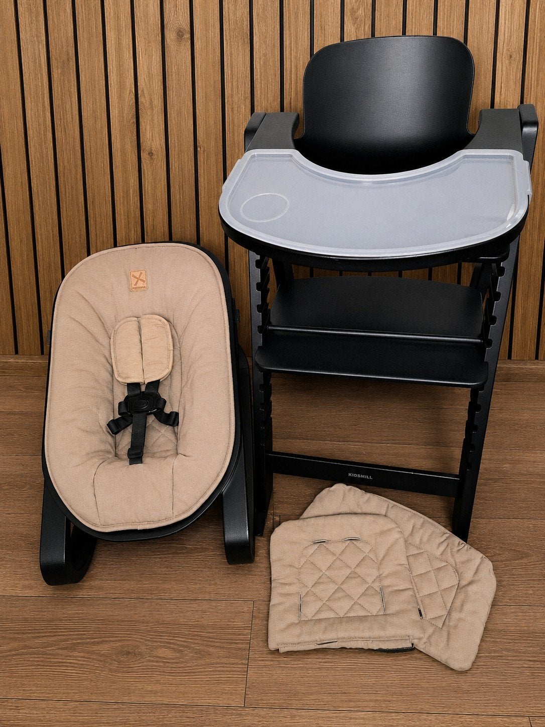 Kidsmill Up kinderstoel complete set met wipper en bekleding, Ophalen, Gebruikt, Meegroeistoel, Aanschuifbaar