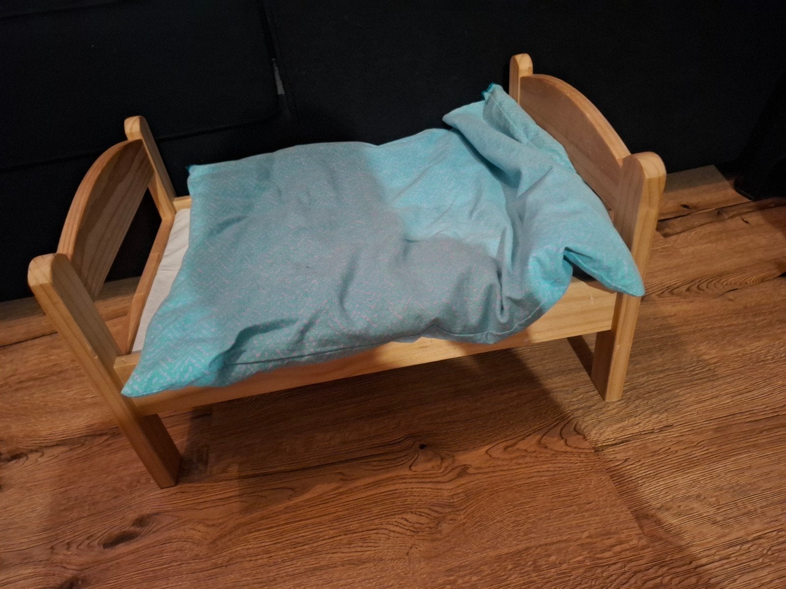 IKEA Poppenbed met matras en deken, Ophalen of Verzenden, Gebruikt, Overige typen
