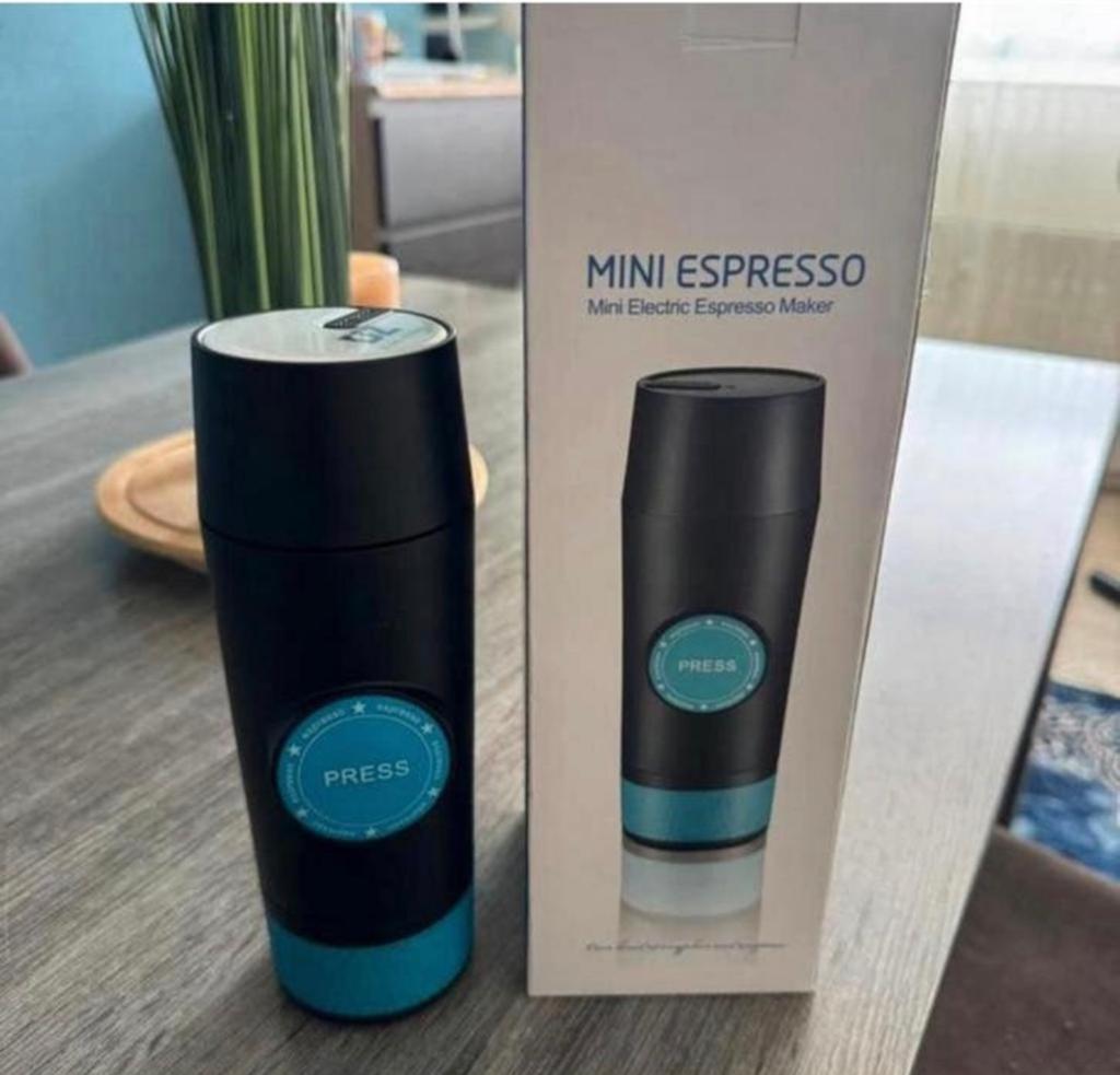 Portable coffee maker voor onderweg/ mini espresso, Ophalen of Verzenden, Nieuw, Espresso apparaat, Gemalen koffie