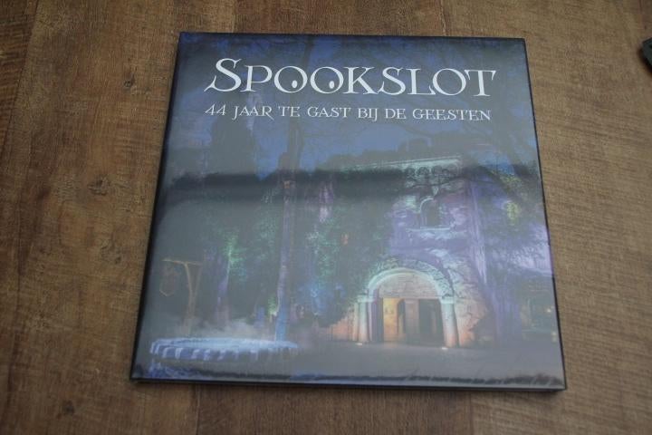 efteling pin  spookslot boek, Verzamelen, Efteling, Nieuw, Button of Speldje, Ophalen of Verzenden