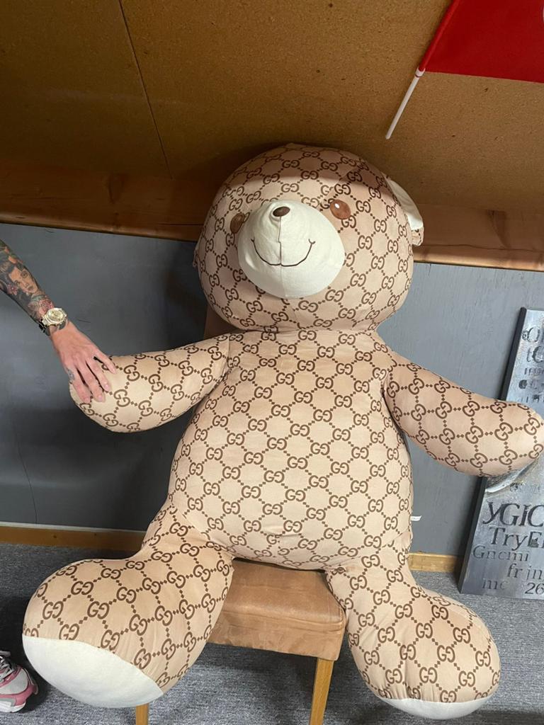 Grote knuffelbeer, Verzamelen, Beren en Cherished Teddies, Ophalen of Verzenden, Zo goed als nieuw, Stoffen beer, Overige merken