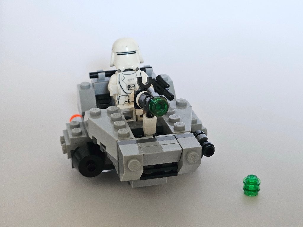 Lego First Order Snowspeeder 75126