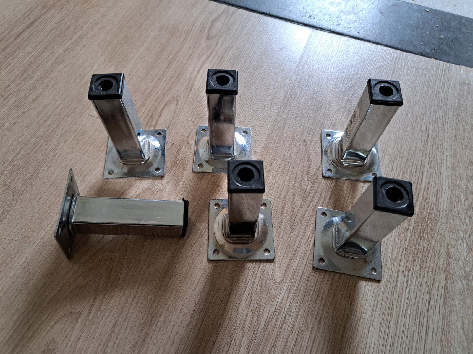 6x meubelpoten 10 cm hoog chroom, Ophalen of Verzenden, Zo goed als nieuw, 50 tot 100 mm, Overige typen