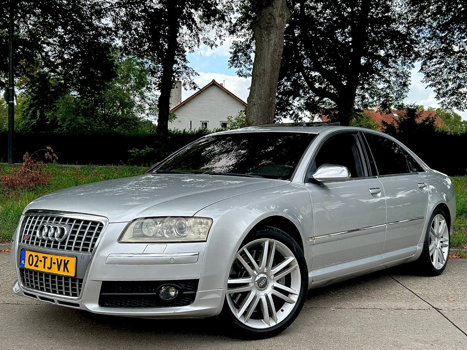 Audi S8 5.2-V10 / Alcantara-Hemel / Dakje / Klep-Systeem /, Auto's, Automaat, 5204 cc, 120 €/maand, Vierwielaandrijving