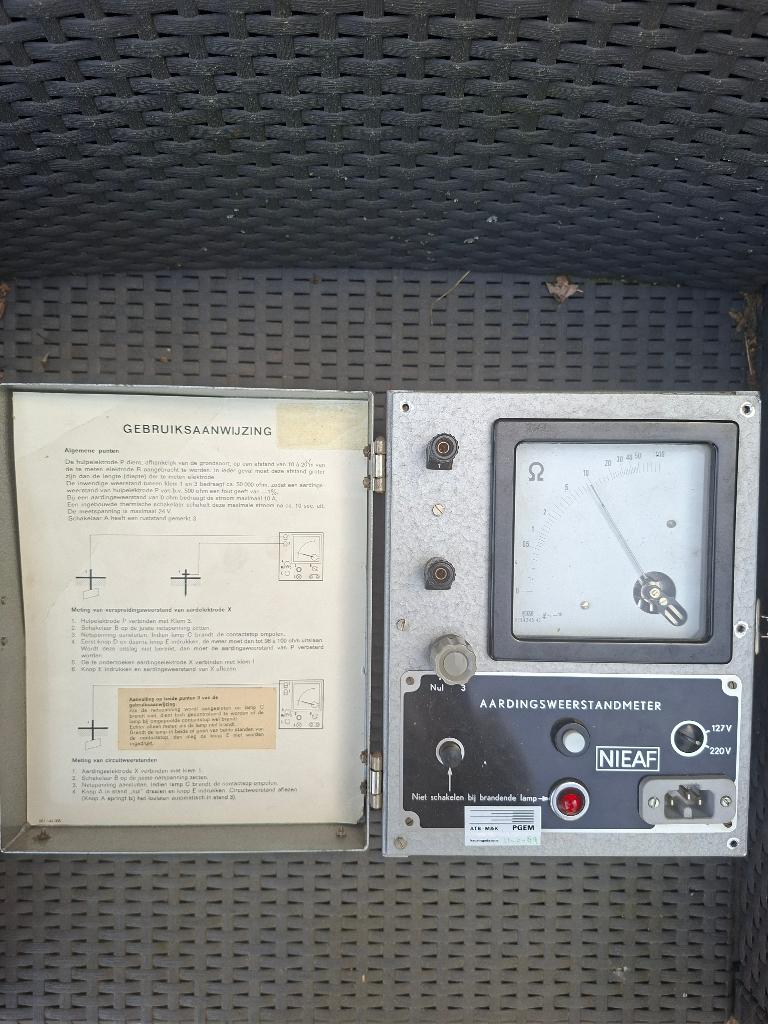 Vintage Nieaf Aardingsweerstandmeter, Ophalen of Verzenden, Gebruikt, Elektriciteit