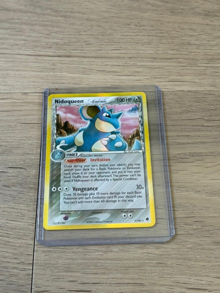 Pokémon Nidoqueen 7/101 2006 Delta Species, Ophalen of Verzenden, Zo goed als nieuw, Losse kaart