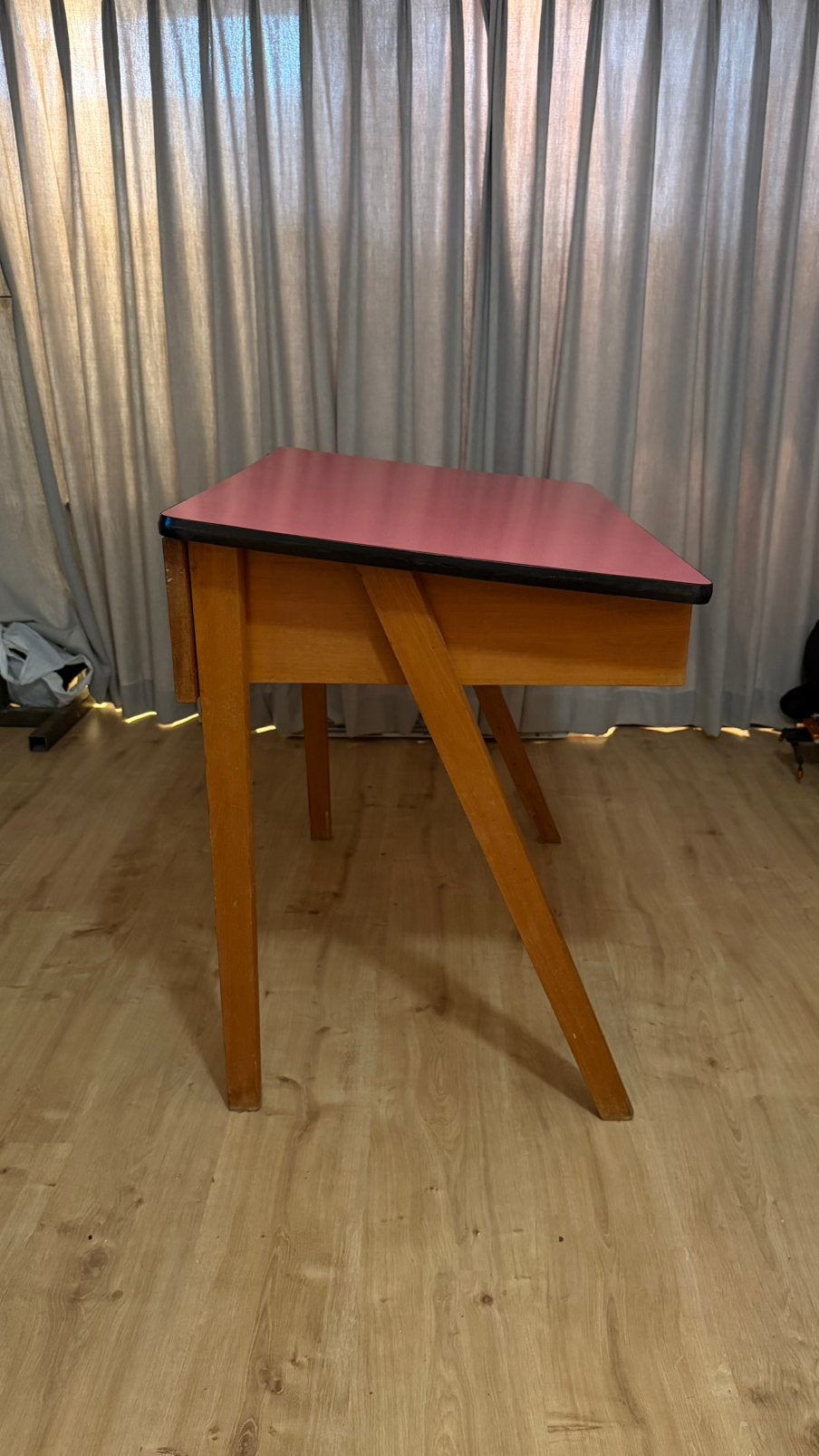 Vintage school desk, Ophalen, Gebruikt, 50 tot 100 cm, 50 tot 100 cm