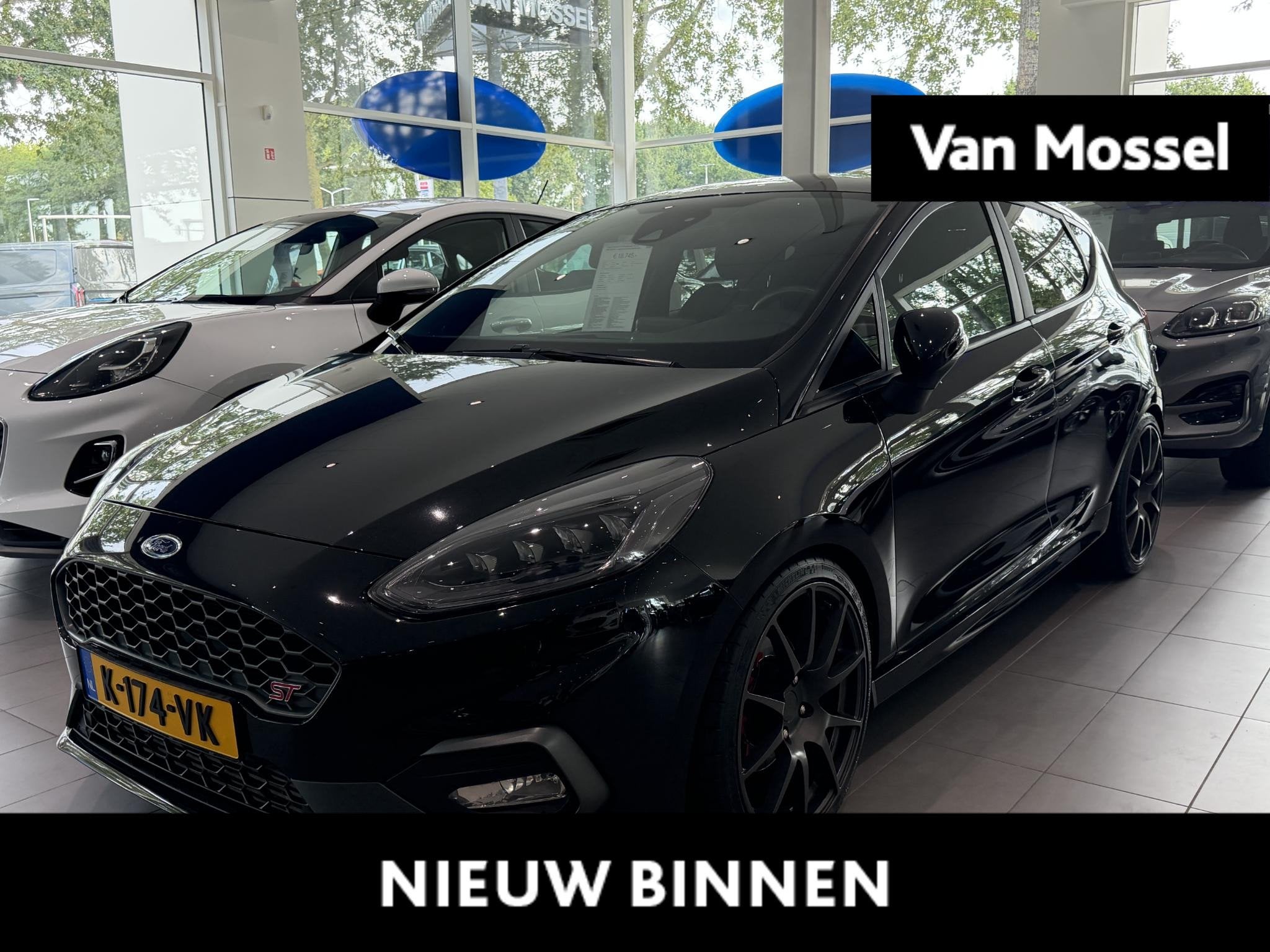 Ford Fiesta 1.5 EcoBoost ST-3 navigatie | applecarplay/andro, Auto's, Ford, Voorwielaandrijving, 12 maanden, Euro 6, Leder en Stof
