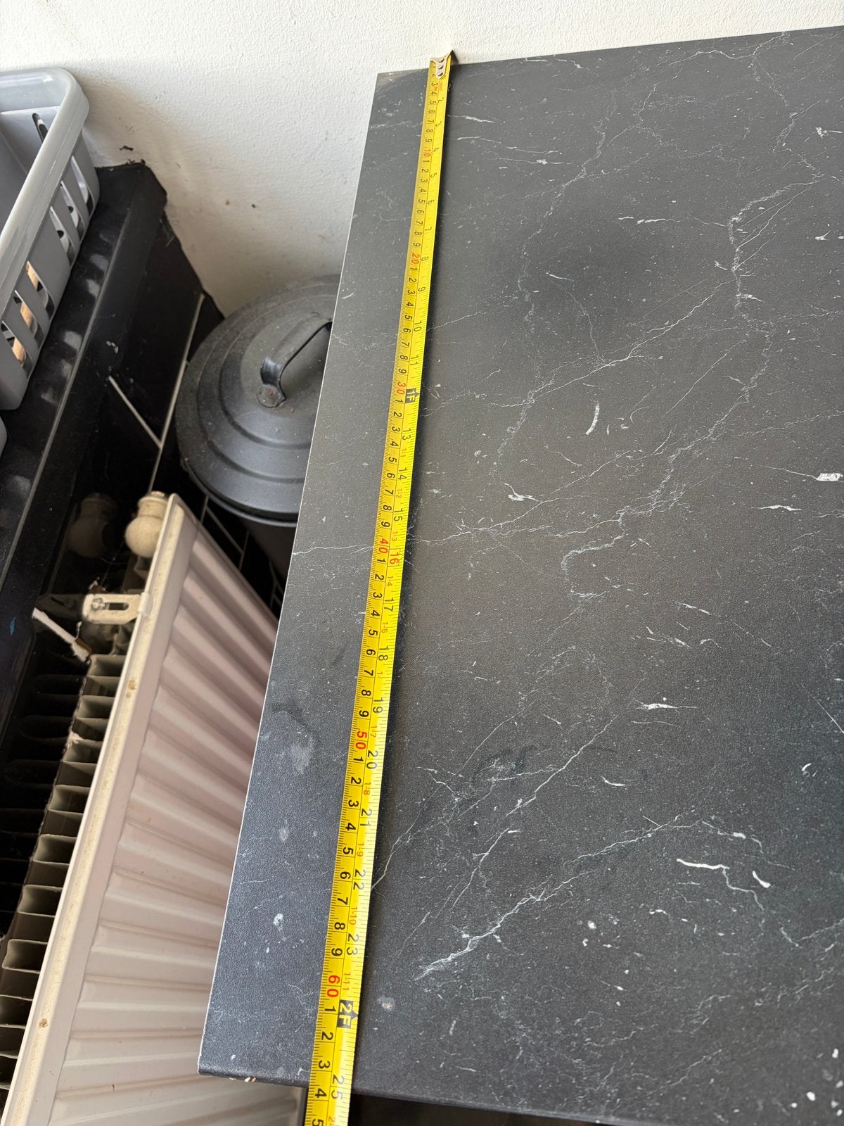 Keukentafel met Zanussi Koelkast A+ Class, Ophalen, Zonder vriesvak, Zo goed als nieuw, Energieklasse A of zuiniger
