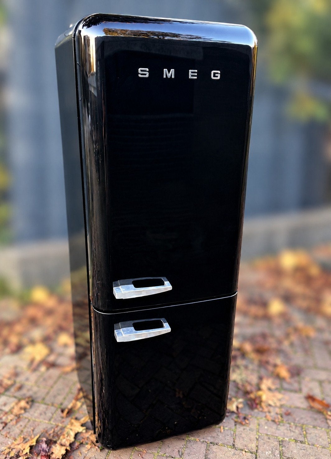 Smeg zwarte koelvriescombinatie A++ jaren 50 model (feb2022)