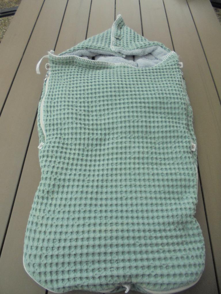 K329 Groene voetenzak KOEKA, Kinderen en Baby's, Ophalen of Verzenden, Gebruikt, 70 tot 85 cm, Overige typen