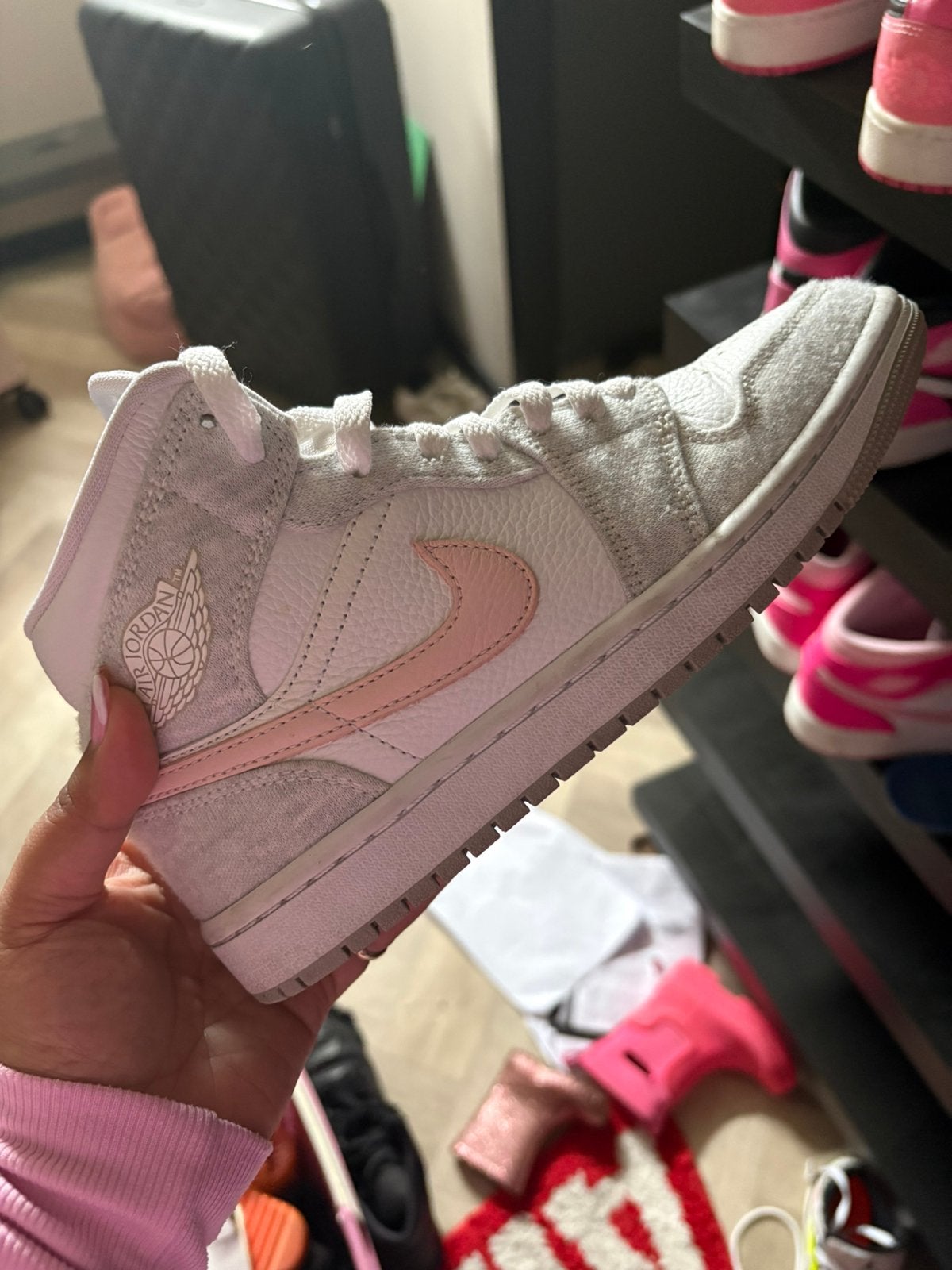 Jordan 1 heather grey maat 37,5, Ophalen, Zo goed als nieuw, Grijs, Sneakers of Gympen