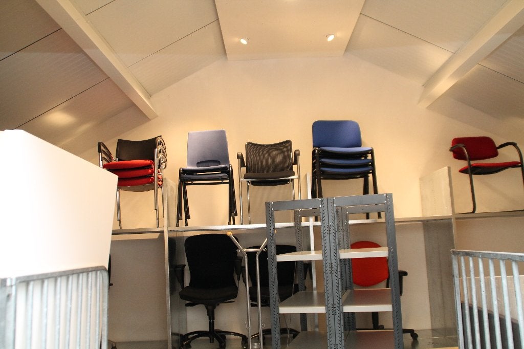 2 stapel stoelen, Ophalen, Gebruikt, Twee, -