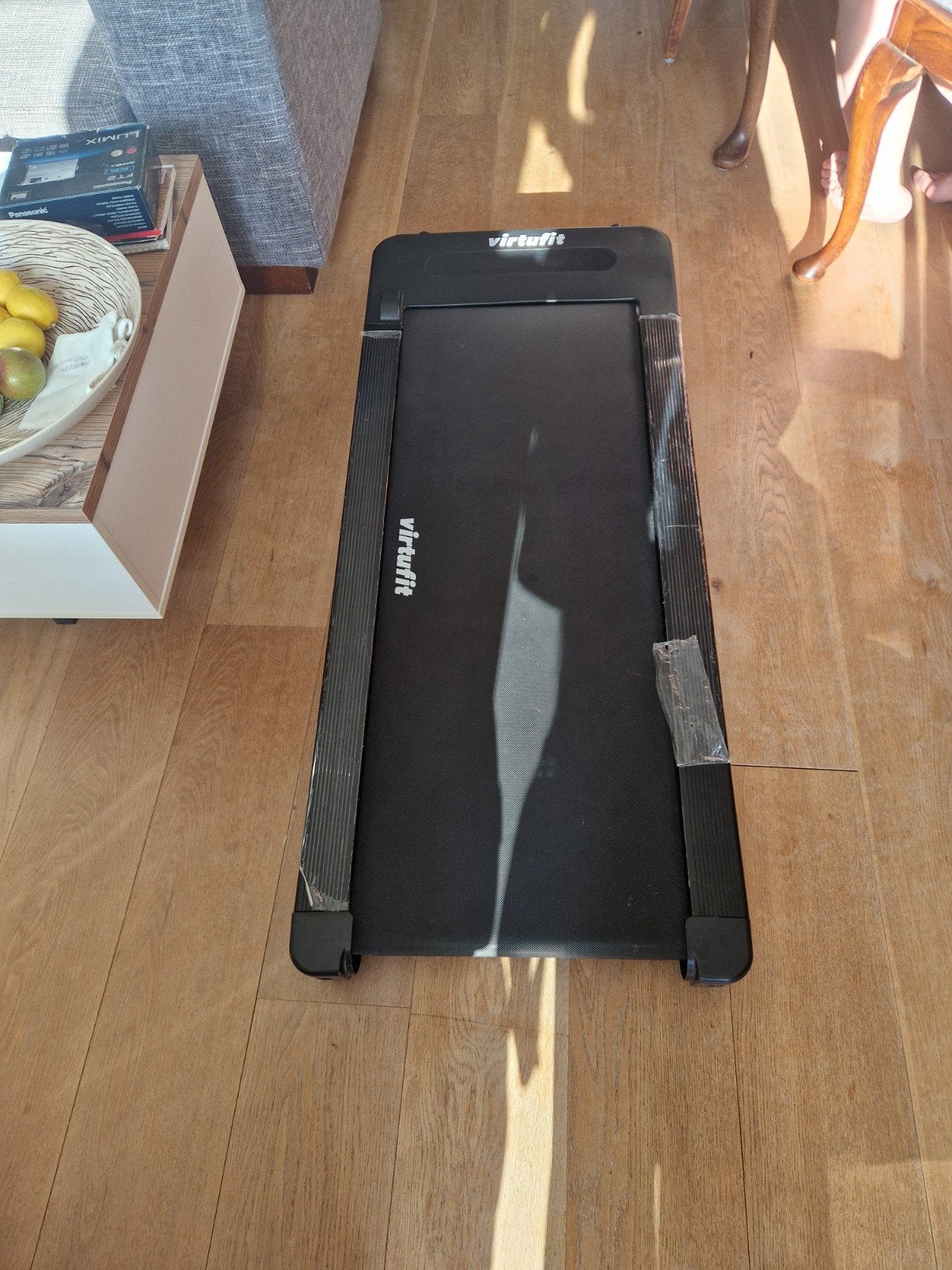 Virtufit Walkingpad 100- Compact en Gebruiksklaar, Ophalen, Gebruikt, Metaal, Loopband