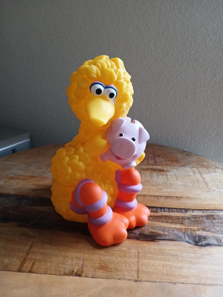 SESAMSTRAAT BIGBIRD SPAARPOT., Verzamelen, Spaarpotten, Ophalen of Verzenden, Zo goed als nieuw, Steen, Aardewerk of Keramiek