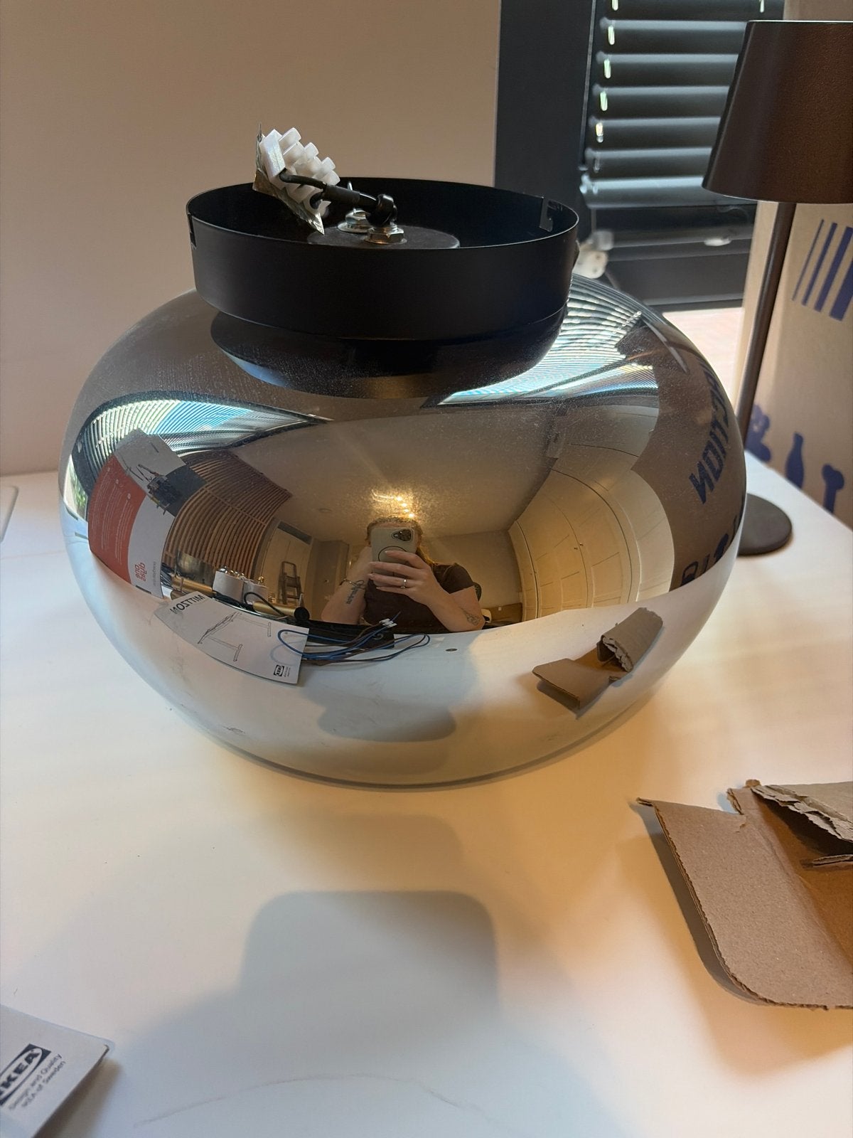 IKEA FADO tafellamp, spiegelend glas, Gebruikt, Glas, Zilver, Modern