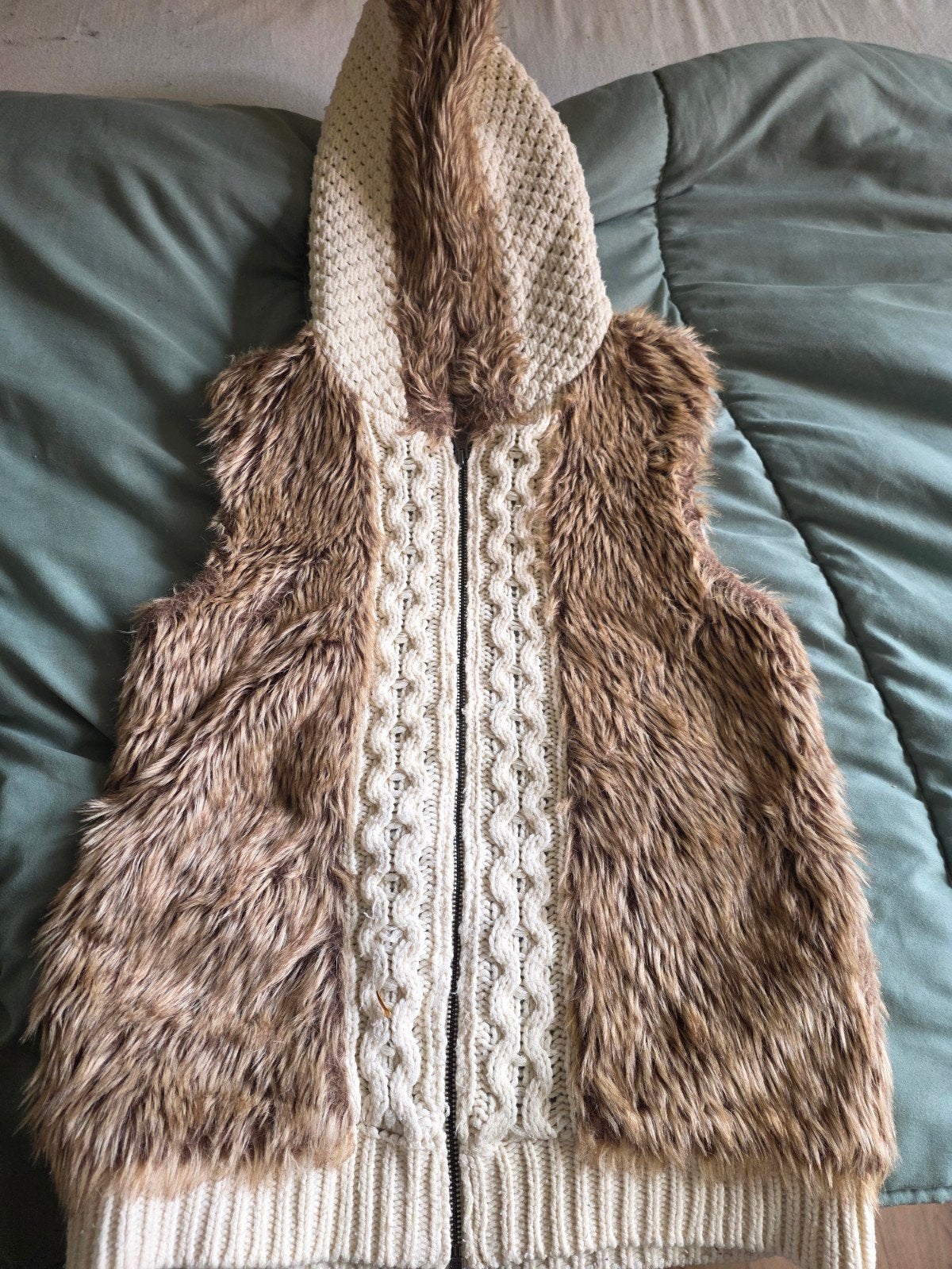 Mooie bodywarmer met capuchon maat m, Maat 38/40 (M), Bruin, Ophalen of Verzenden, Zo goed als nieuw