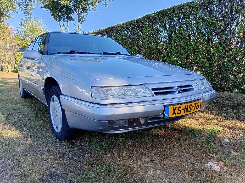 Citroën XM 2.0 I 16V AUT 1999 Grijs met clima en cruise, Auto's, 1998 cc, Stof, Zwart, 4 cilinders