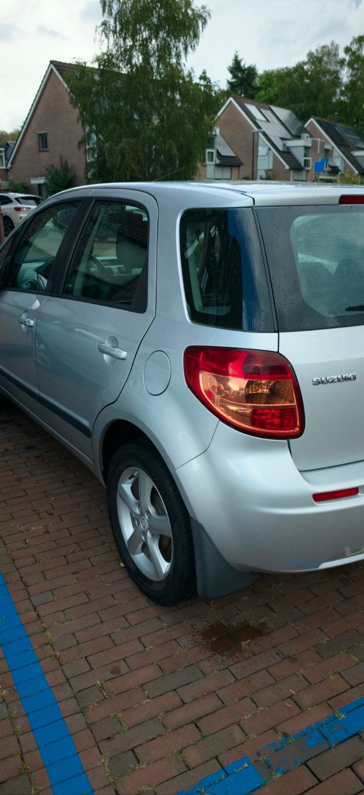 Suzuki SX4 1.6 2006 Grijs exclusive, Auto's, Voorwielaandrijving, 15 km/l, 4 cilinders, 49 €/maand