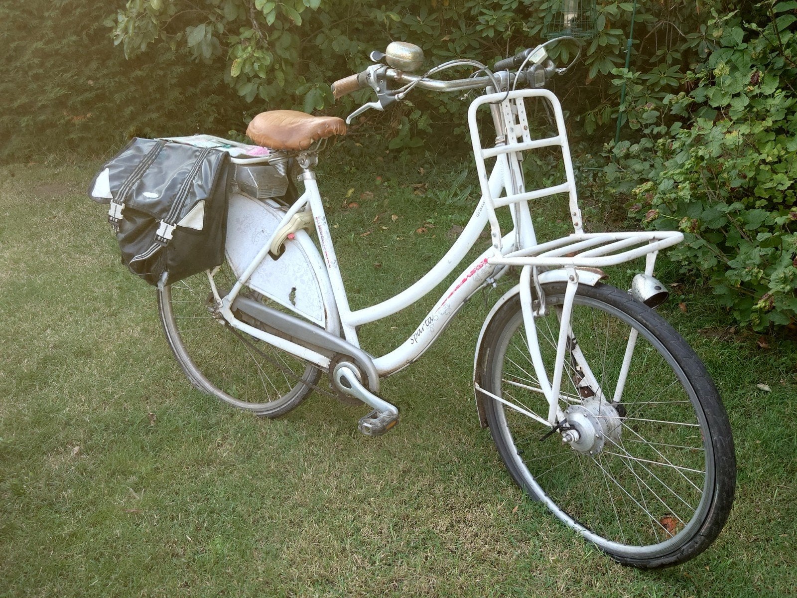 Sparta Granny opknapper, Ophalen, Gebruikt