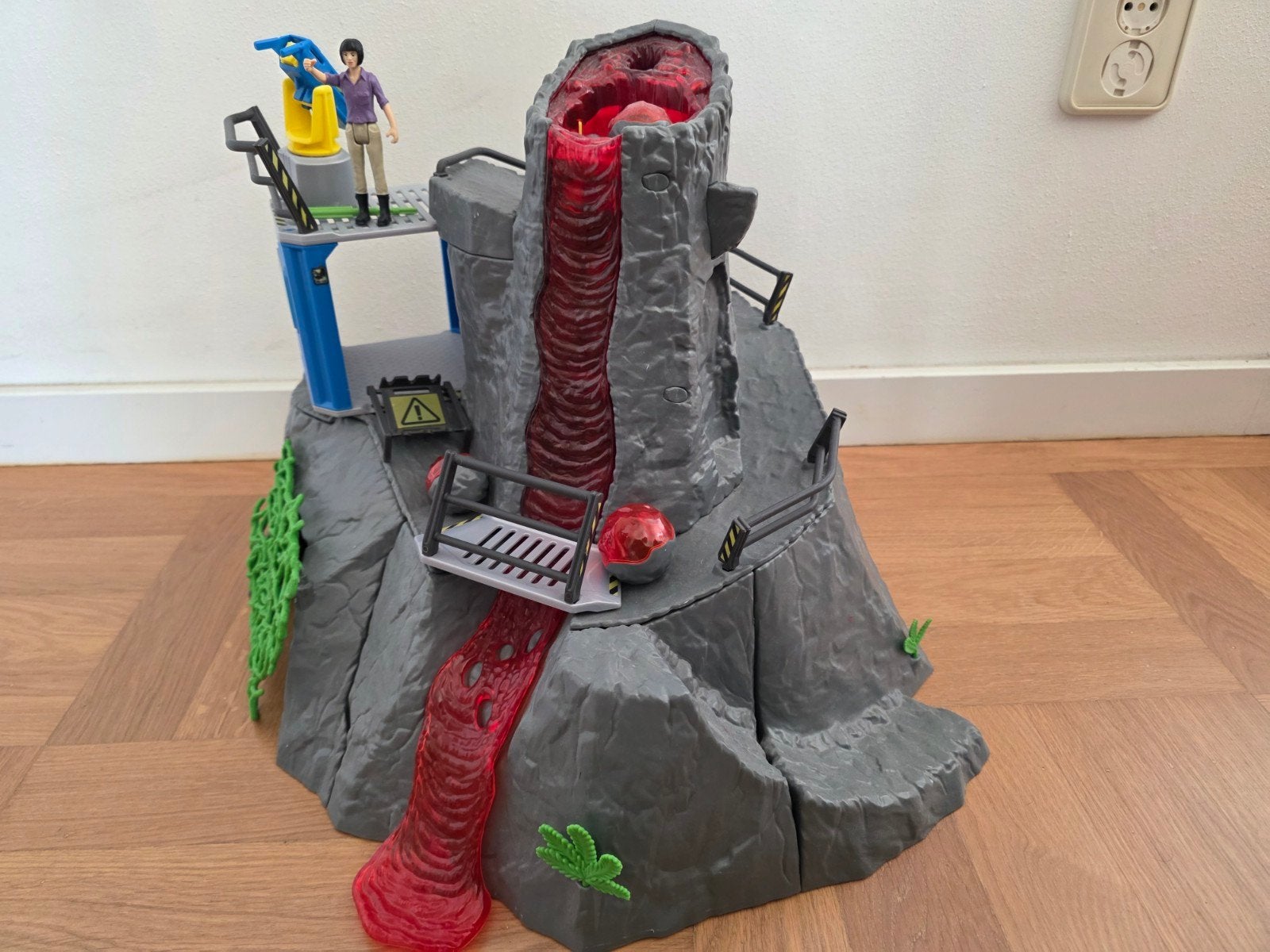 Schleich Vulkaan met onderzoeksstation en figuren, Ophalen of Verzenden, Gebruikt, Jongen of Meisje